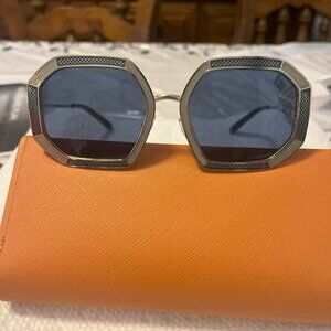 Tory Burch Round Sunglasses NWT 52Mm 52/18 140 3N